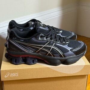 Asics GEL KINETIC Shoes with Cushioned Sole